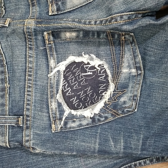 Iron Army Women's Jeans Size 26 Naturally Distressed Flaired Bottom Canadian - Picture 6 of 7